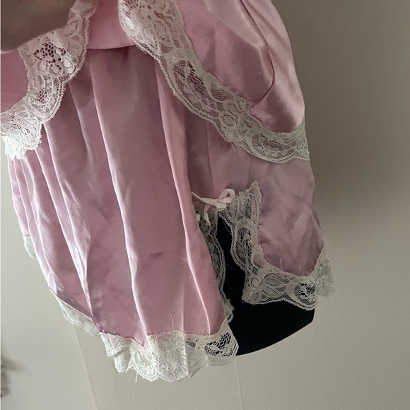La Vie En Rose 🌹 Pink Satin Lace Trim 2pc Cami Short Set - Picture 3 of 15